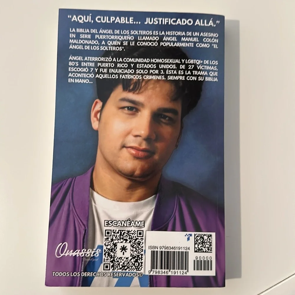 La Biblia del Ángel de los Solteros - book. Used in mint condition. True Crime.